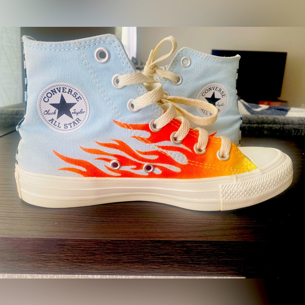 Almost New Flame Converse